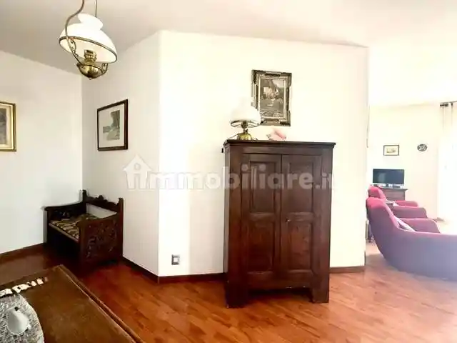 Appartamento in vendita a Sesto Calende