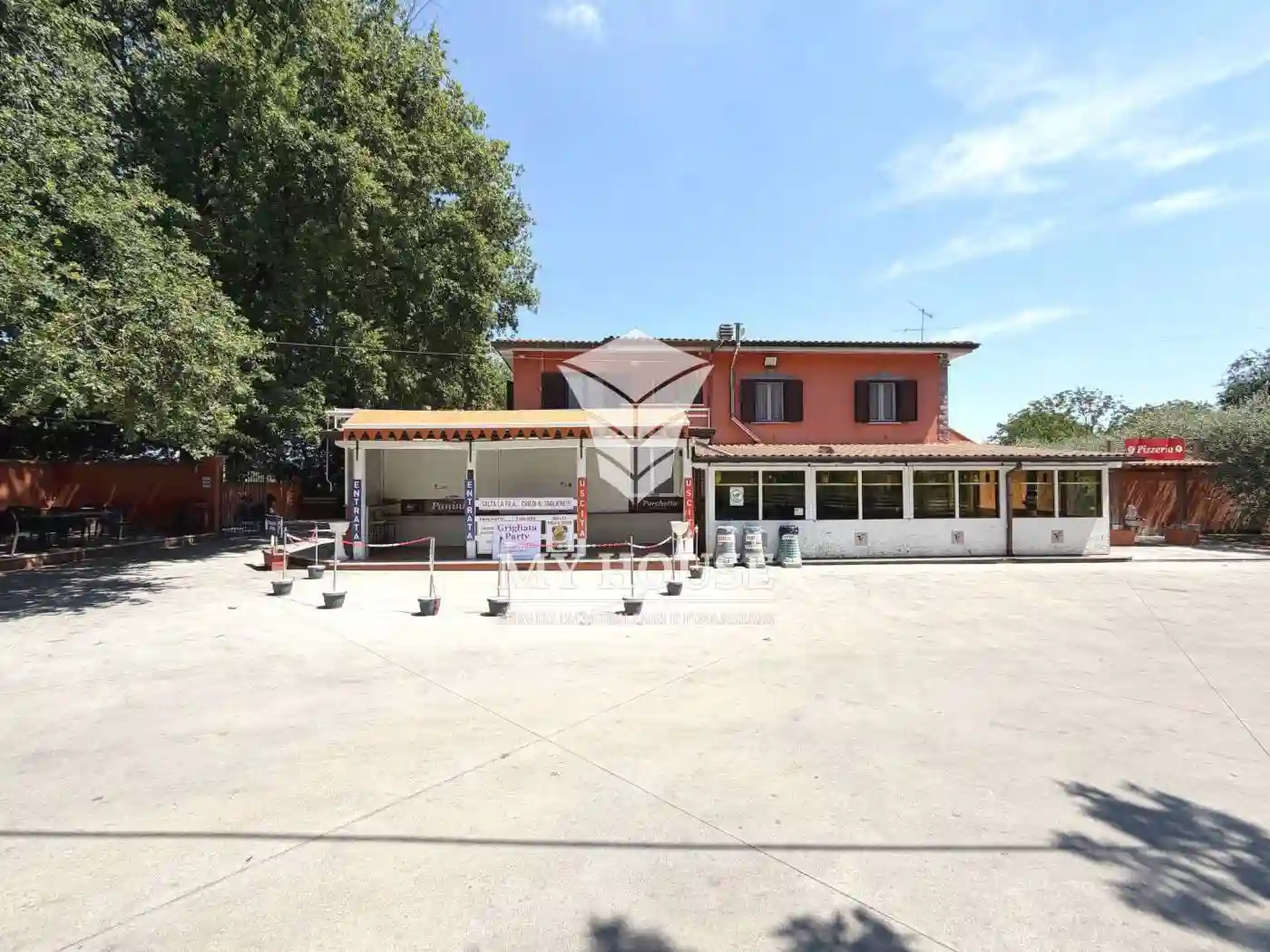 Villa - foto 2