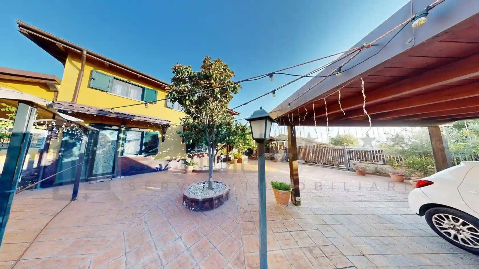 Villa - foto 2