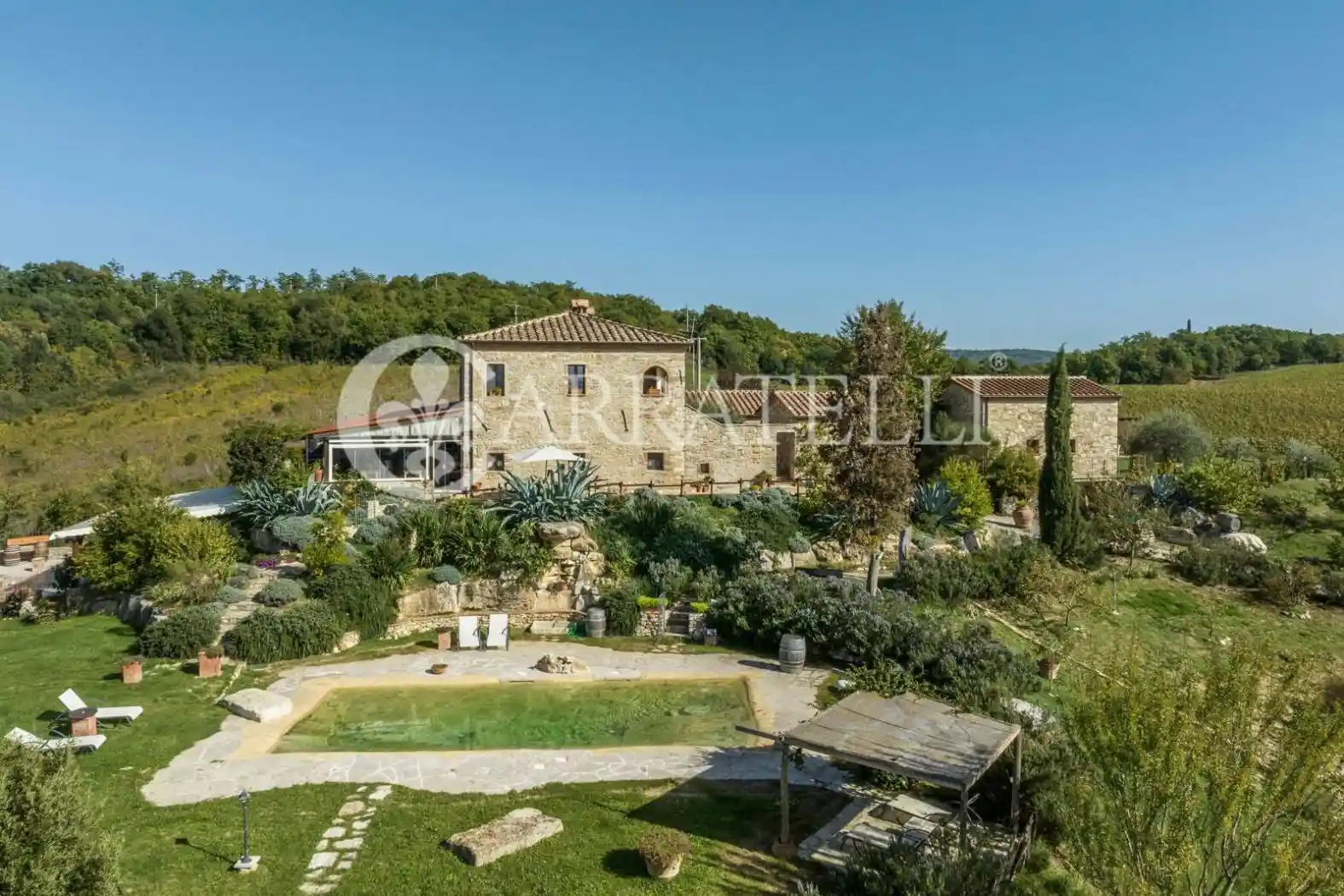 Rustico - Casale in vendita a Siena