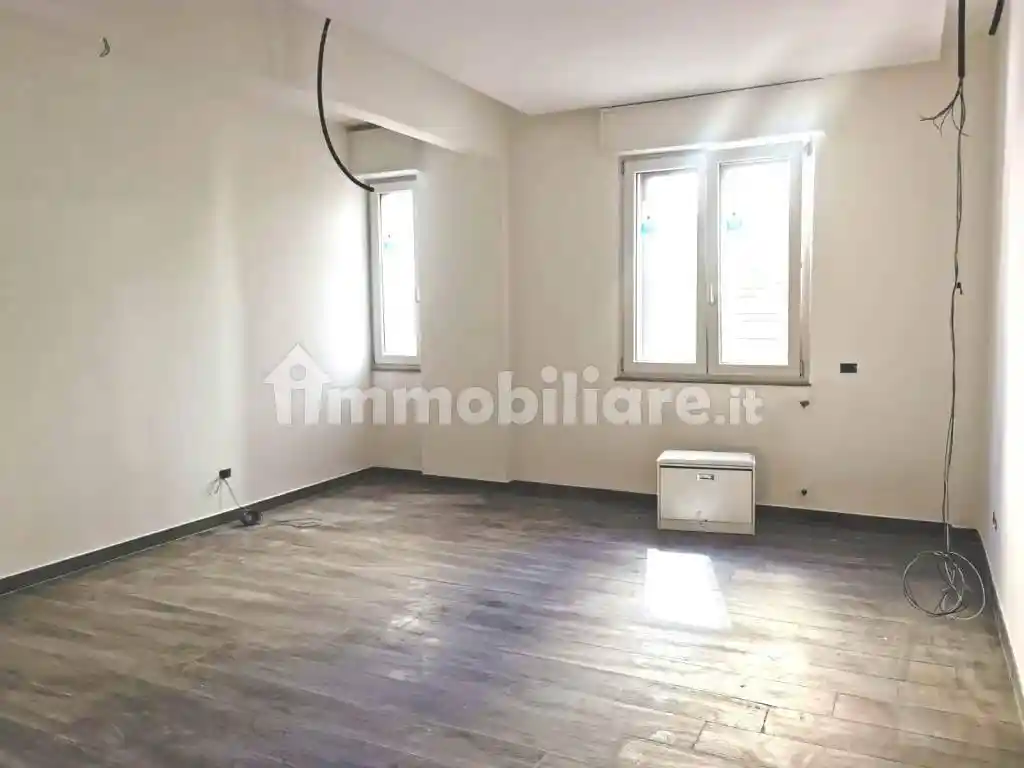 Appartamento in affitto a Napoli