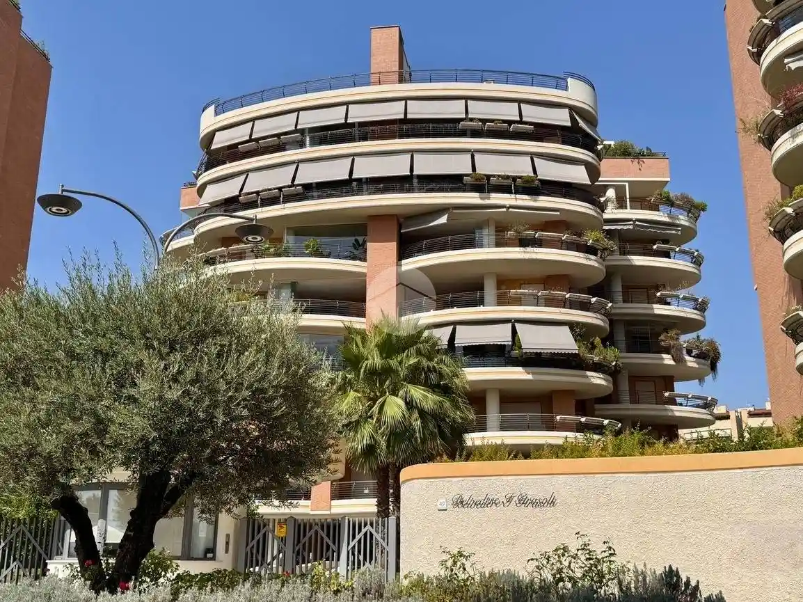 Appartamento in vendita a Roma
