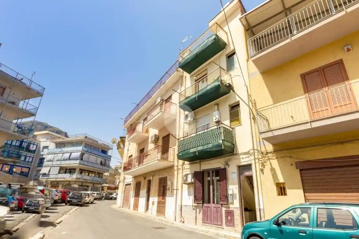 Appartamento in vendita a Villabate