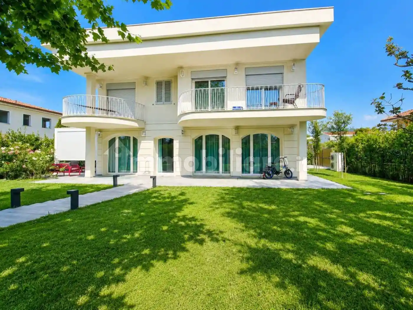 Villa in vendita a Forte dei Marmi