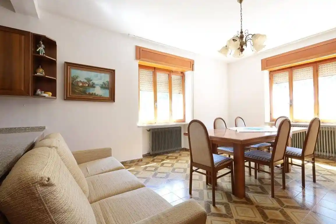 Casa indipendente in affitto a Montecchio Precalcino