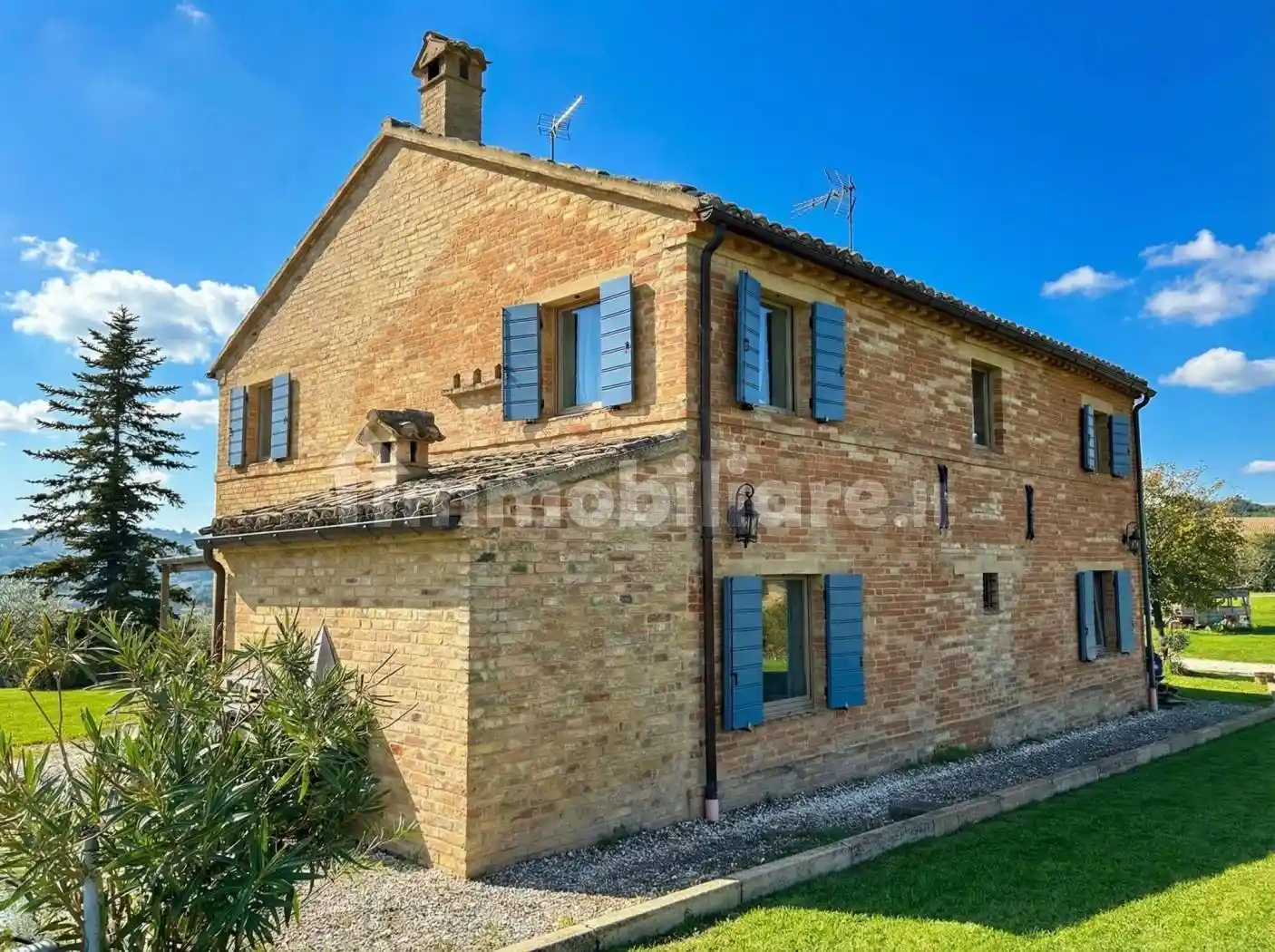 Rustico - Casale in vendita a Monte San Giusto