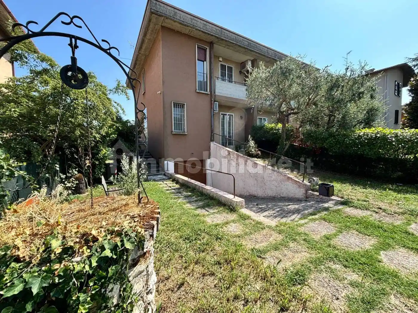 Villa in vendita a Mantova