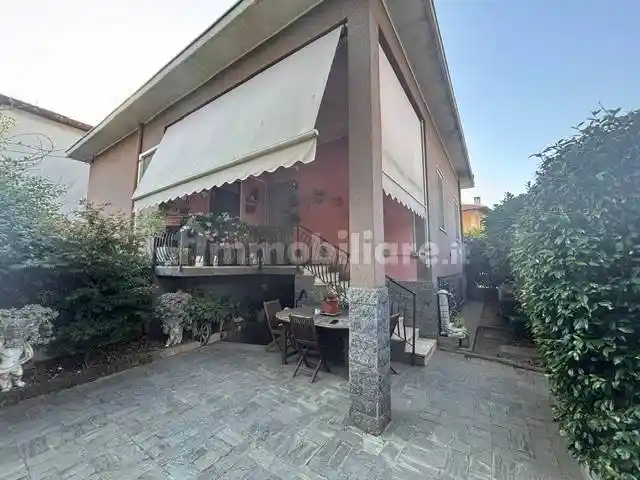 Villa in vendita a Vigevano