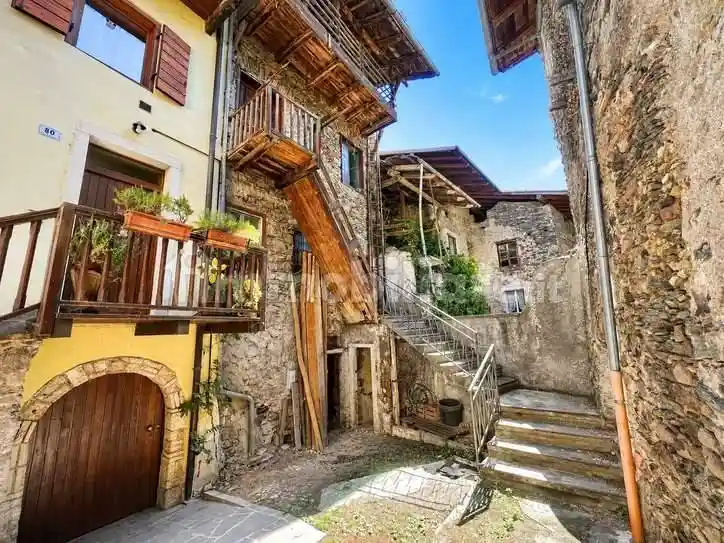 Rustico - Casale in vendita a Civezzano