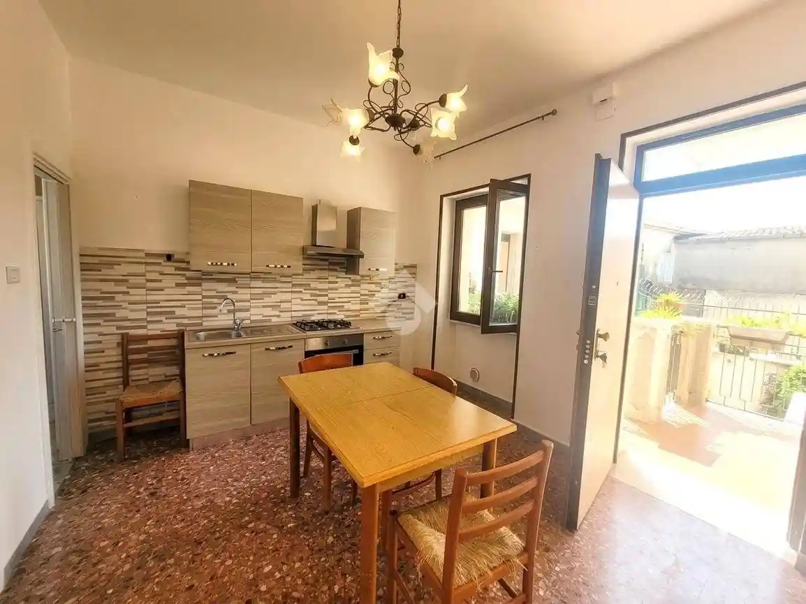 Appartamento in affitto a Moiano