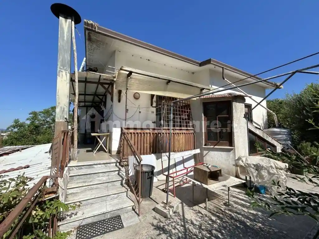 Villa in vendita a Mirabella Eclano