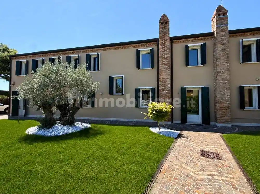 Villa in vendita a Camponogara