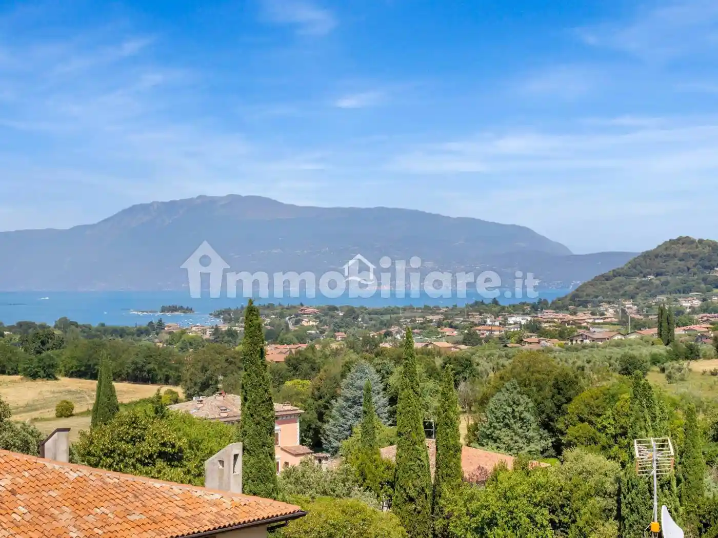 Casa indipendente in vendita a Manerba del Garda