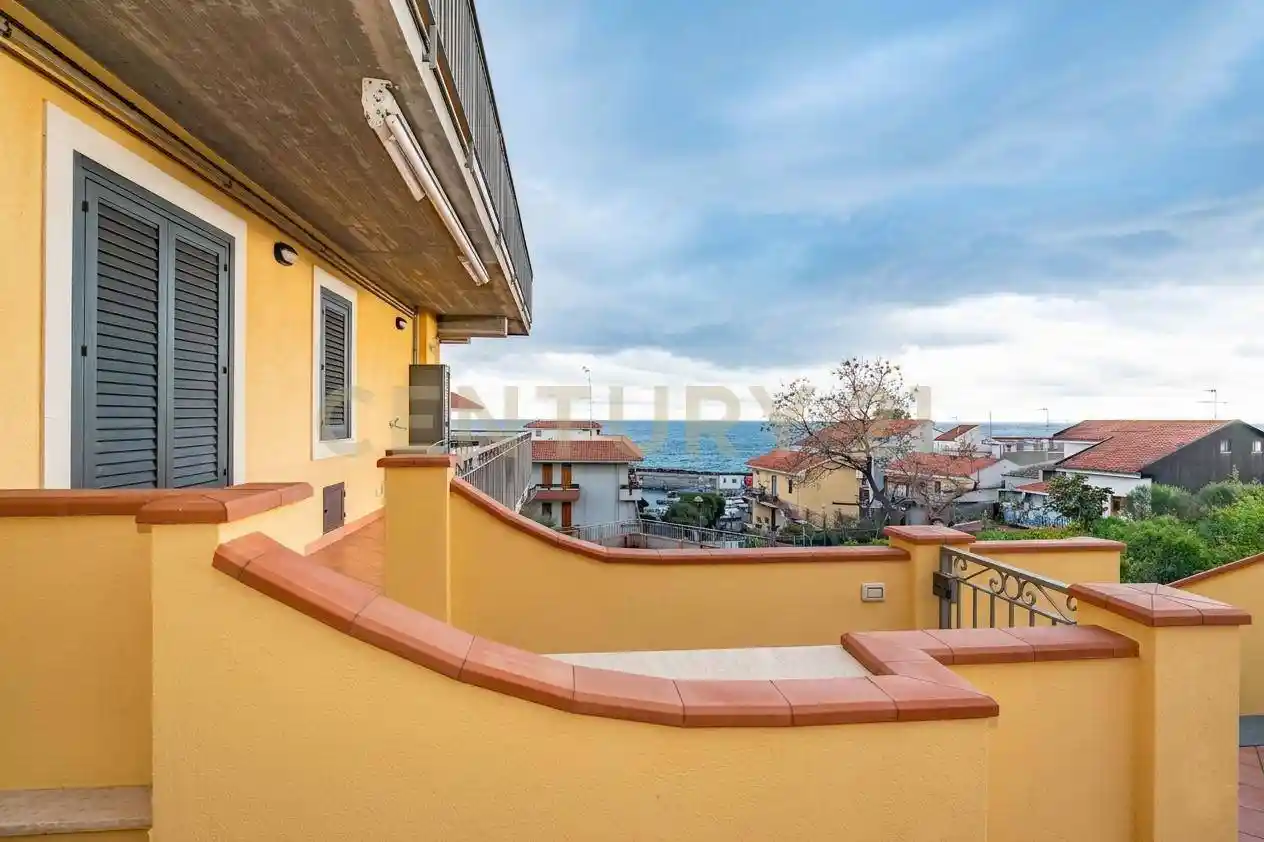 Appartamento in vendita a Acireale