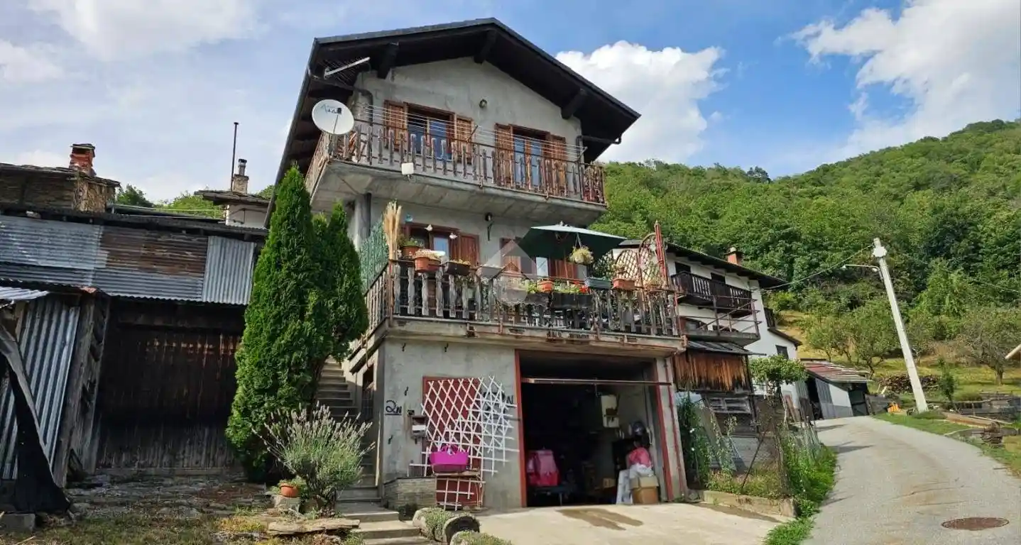 Casa indipendente in vendita a Perosa Argentina