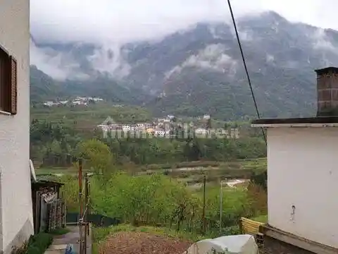 Villa in vendita a Valdastico