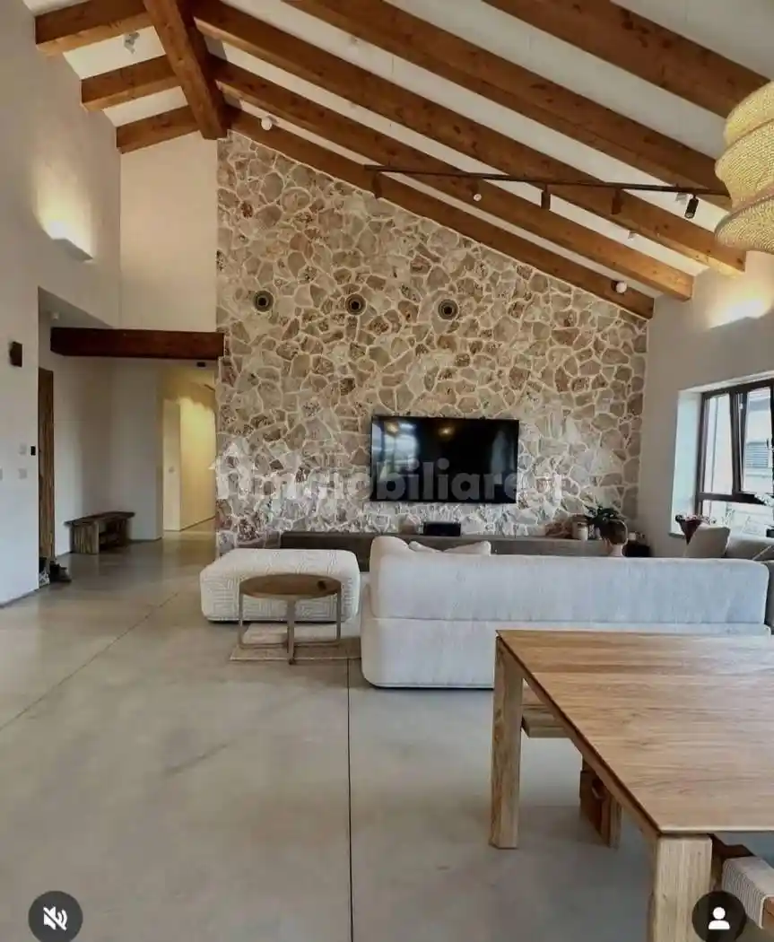 Villa in vendita a Sarzana