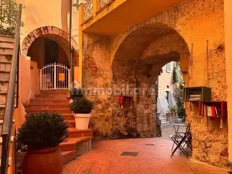 Appartamento in vendita a Ameglia
