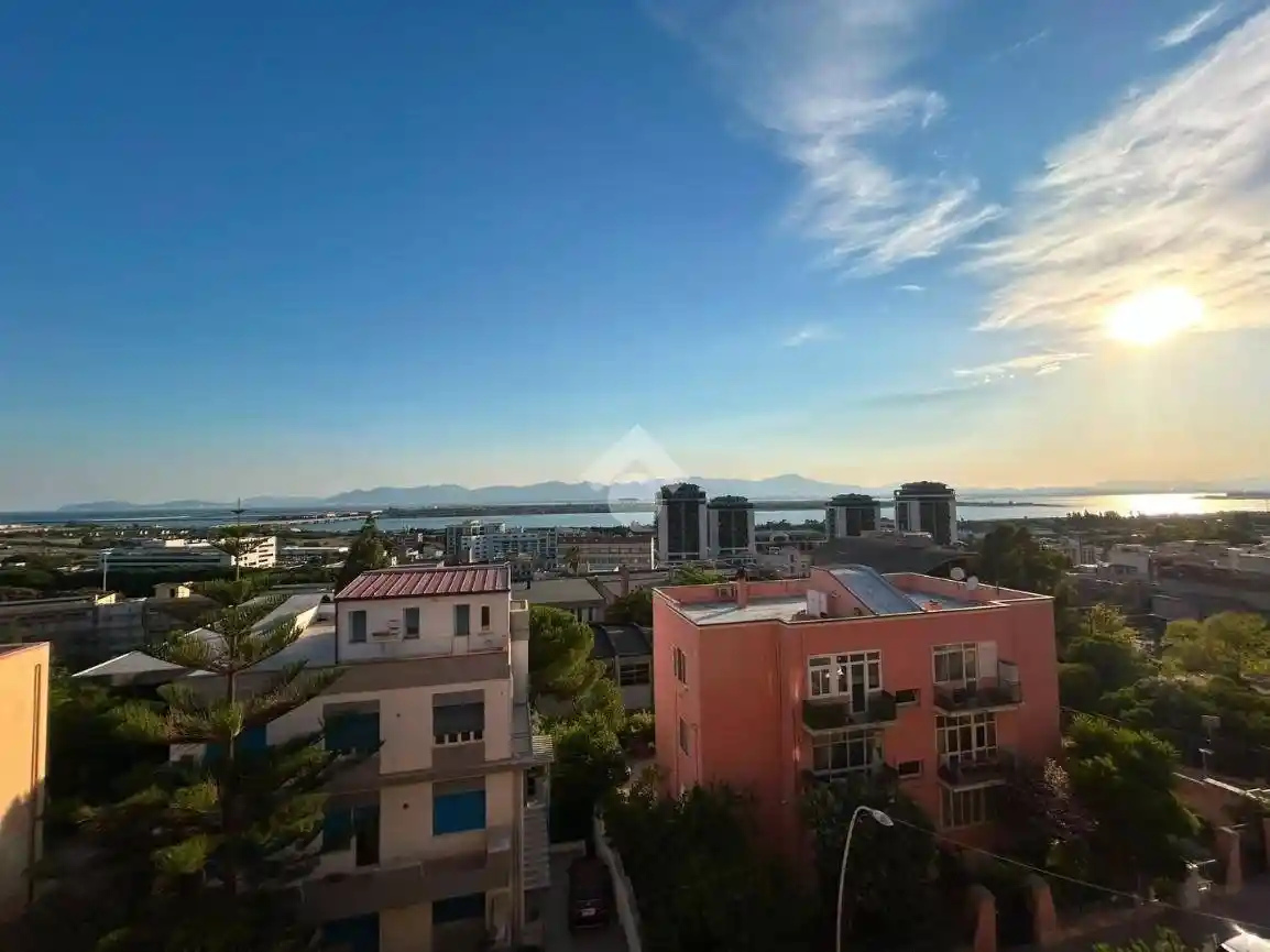 Appartamento in vendita a Cagliari