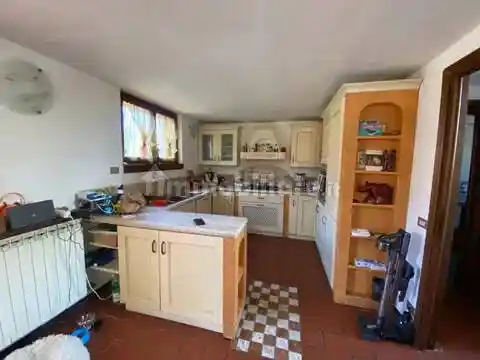 Appartamento in vendita a Fosdinovo