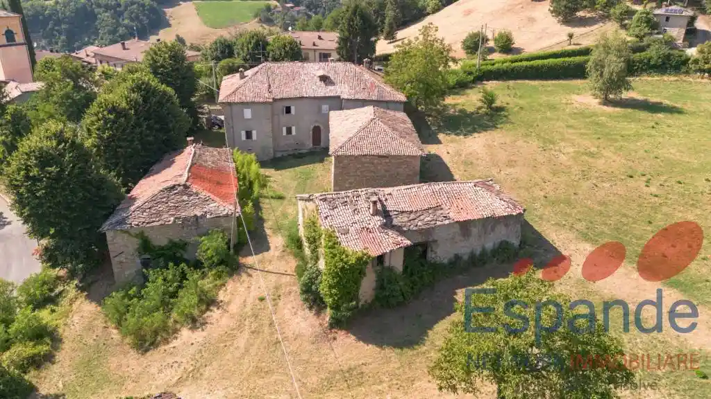 Rustico - Casale in vendita a Montese