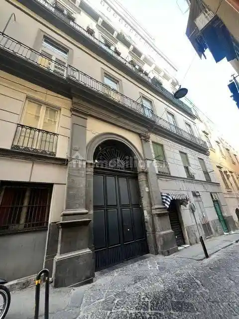 Appartamento in affitto a Napoli