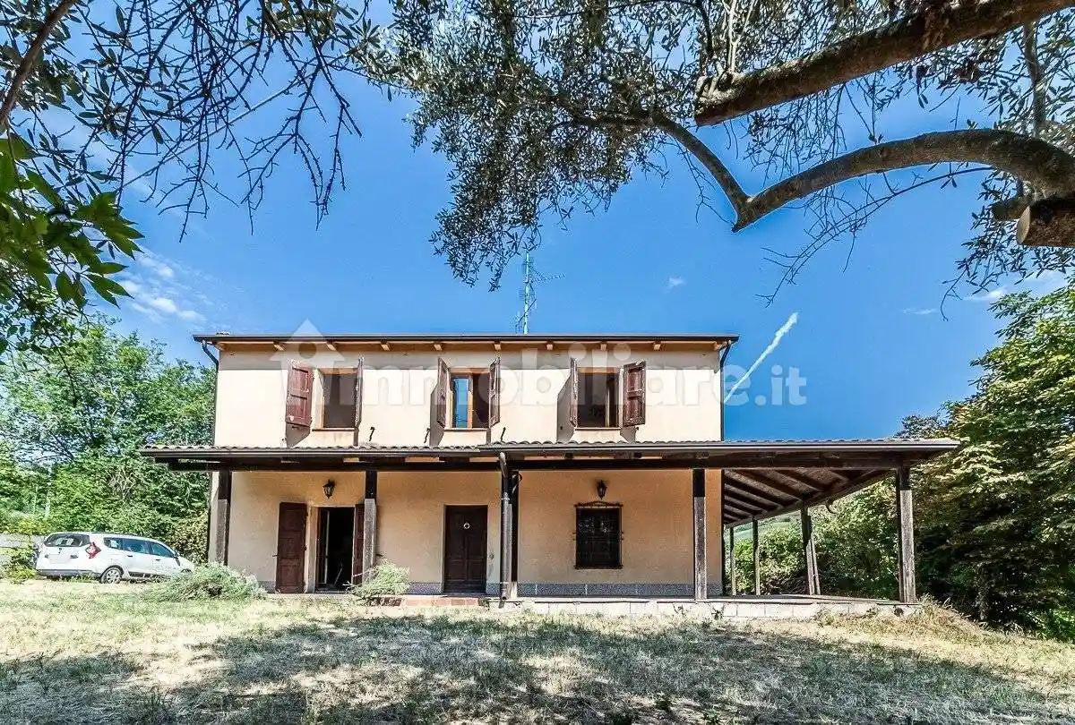 Villa in vendita a Fontanelice