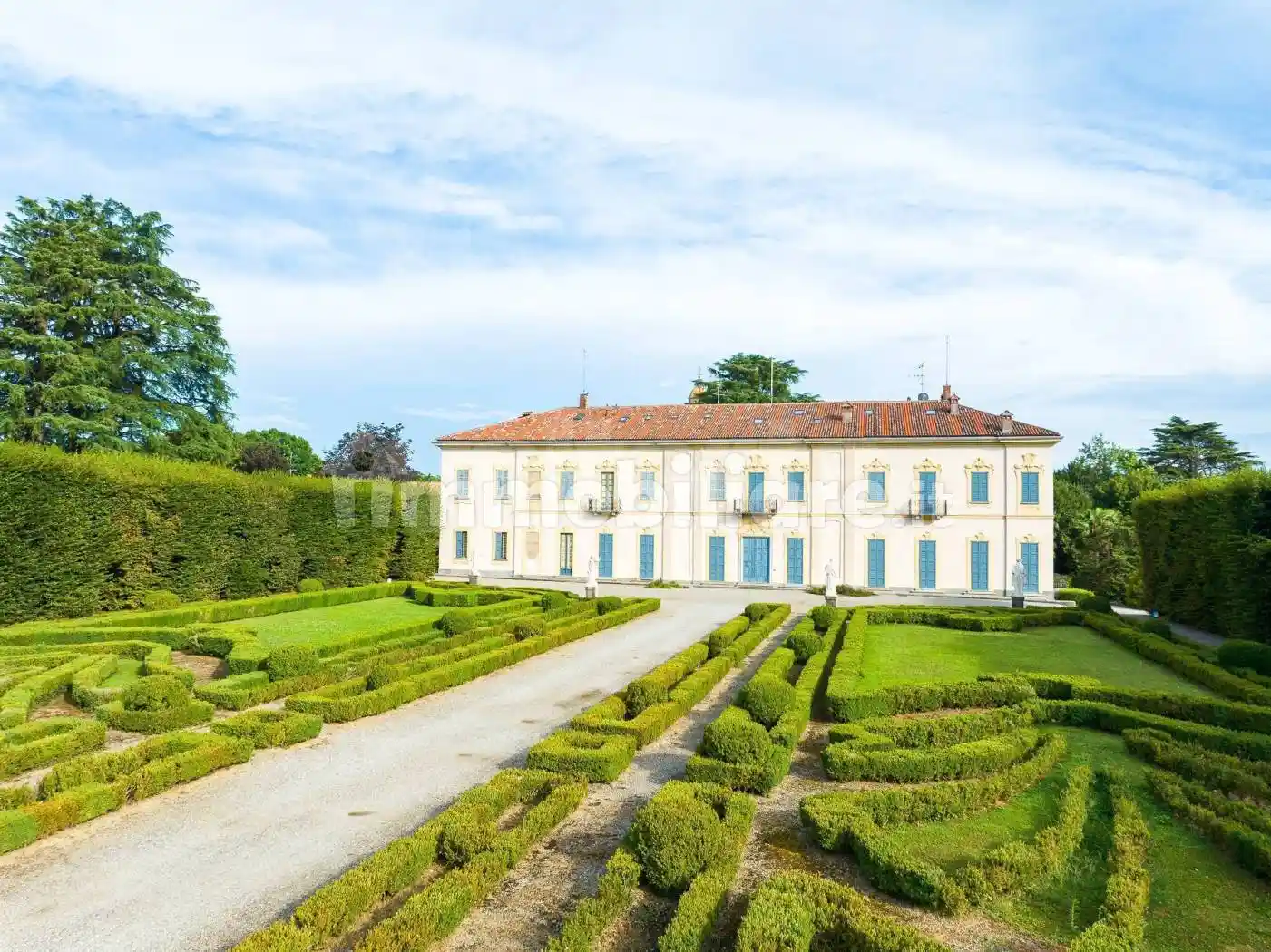 Appartamento in vendita a Carate Brianza