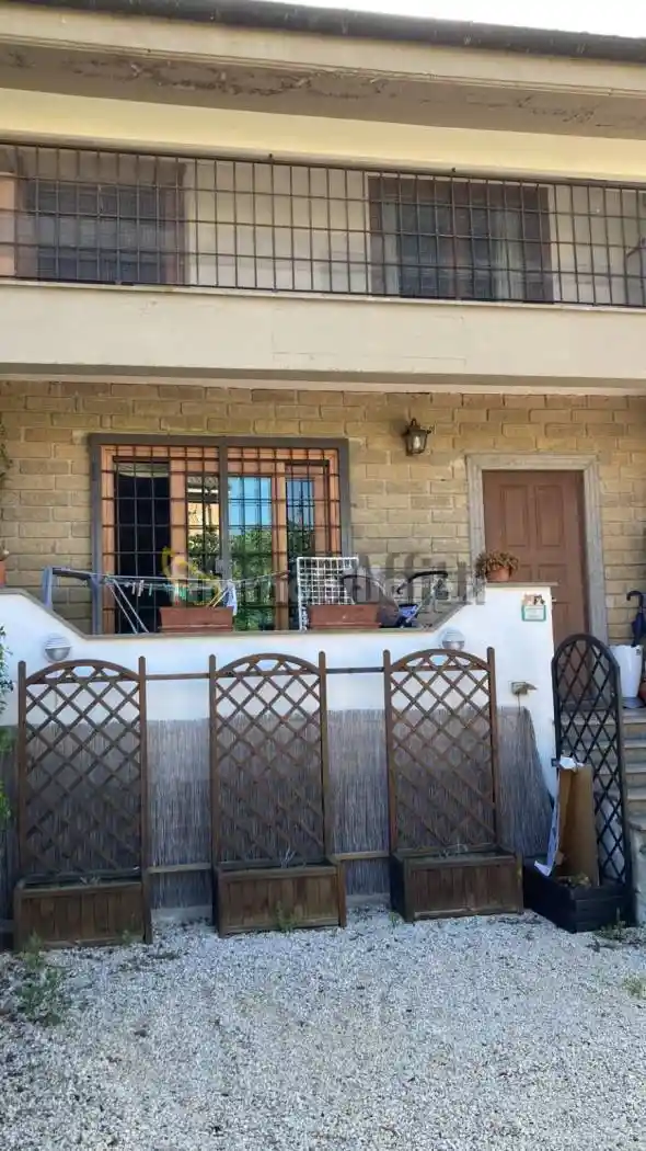 Villetta a schiera in affitto a Anguillara Sabazia