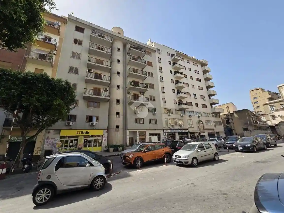 Appartamento in vendita a Palermo