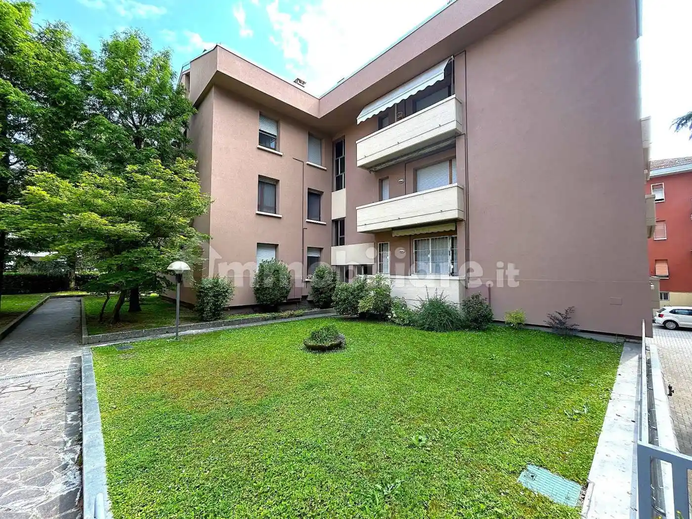Appartamento in vendita a Parma
