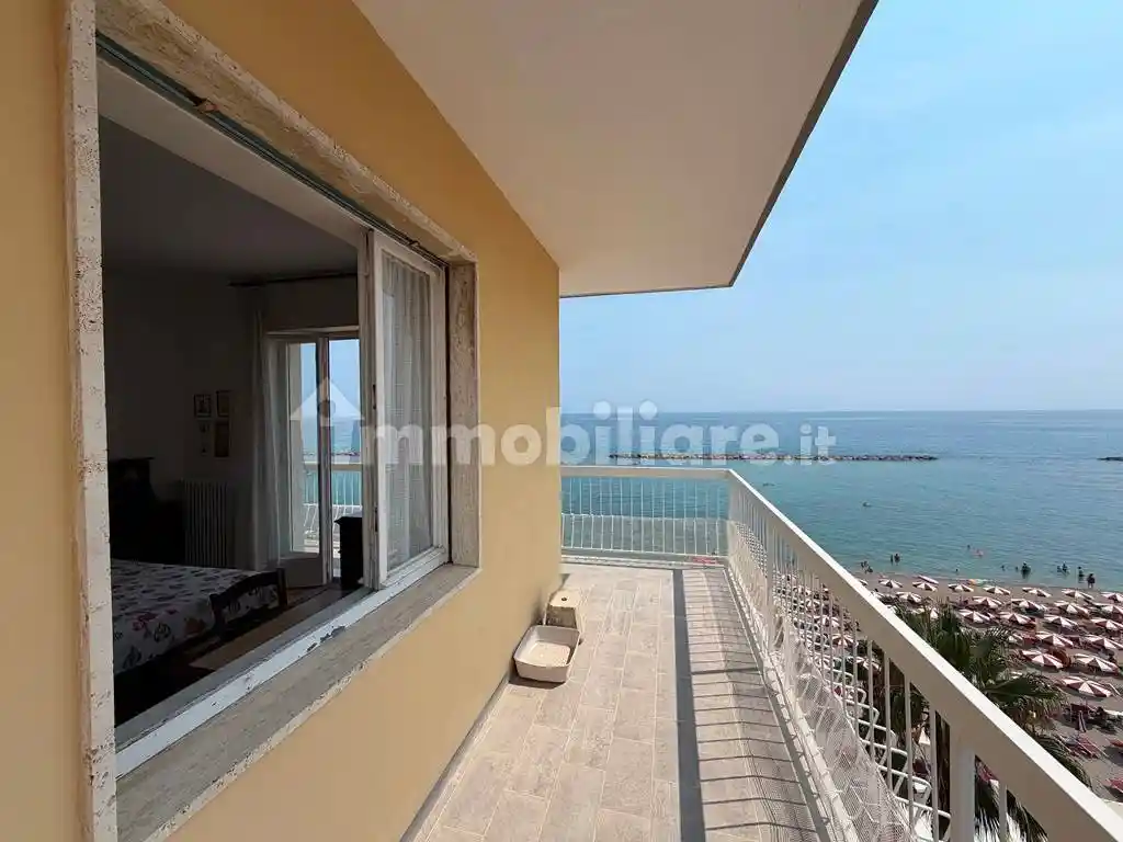 Appartamento in vendita a San Bartolomeo al Mare
