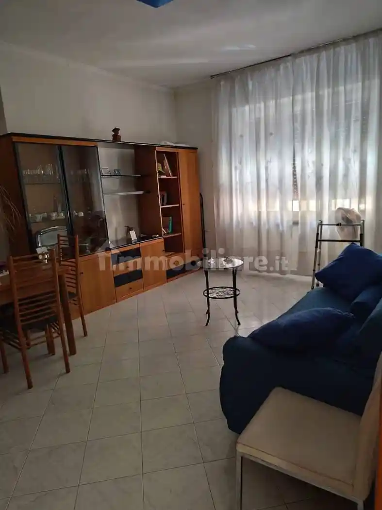 Appartamento in vendita a Napoli