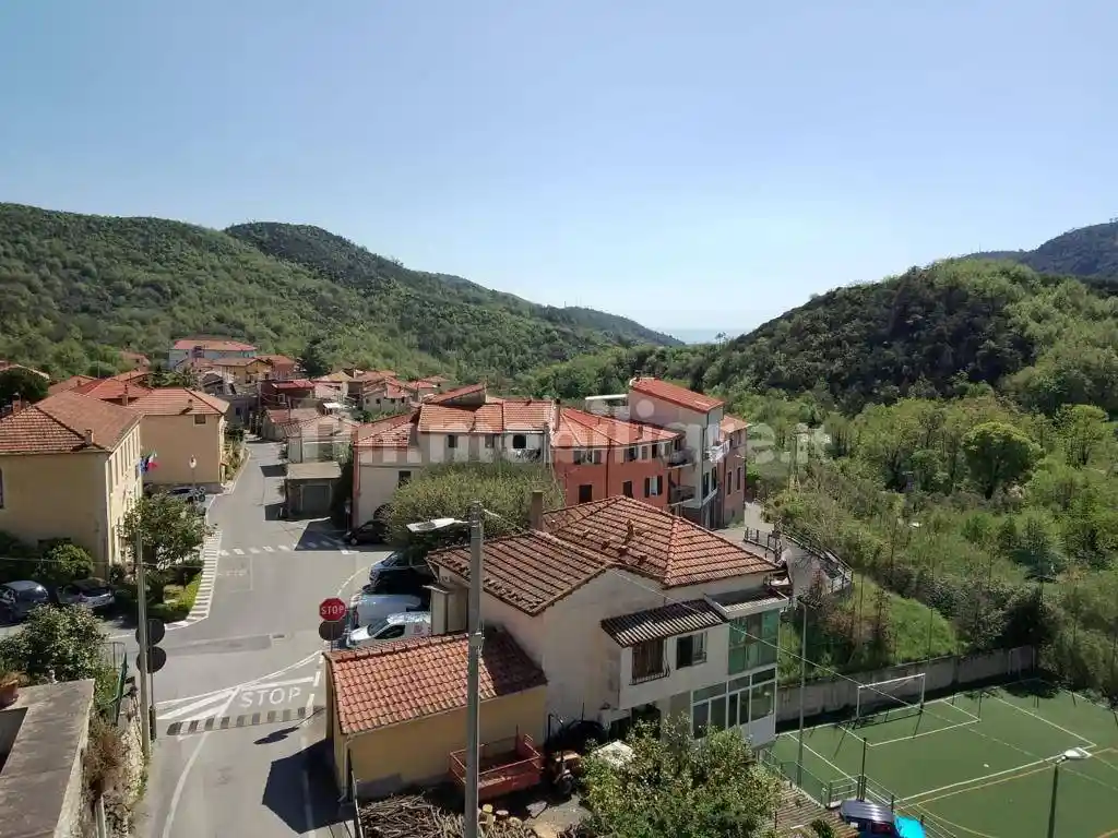 Appartamento in vendita a Giustenice