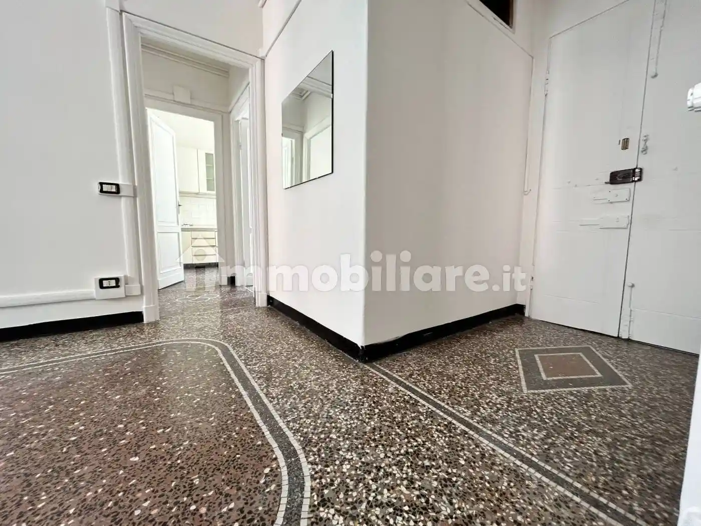 Appartamento in vendita a Genova