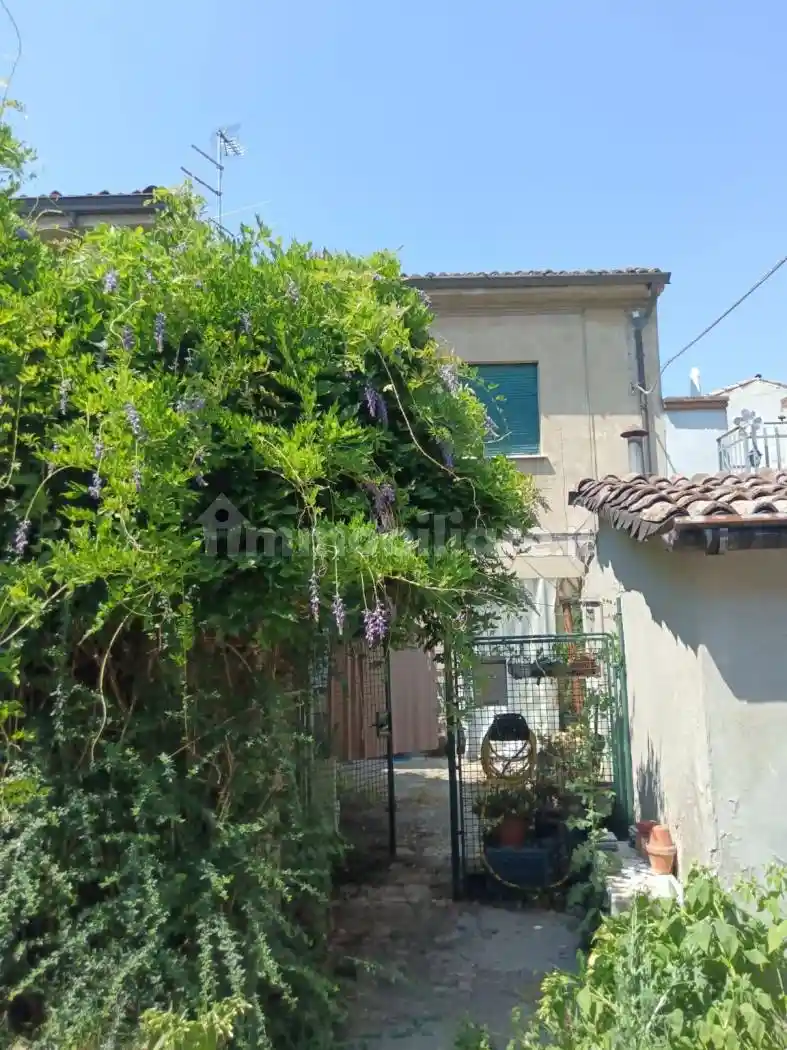 Casa indipendente in vendita a Castel San Giovanni