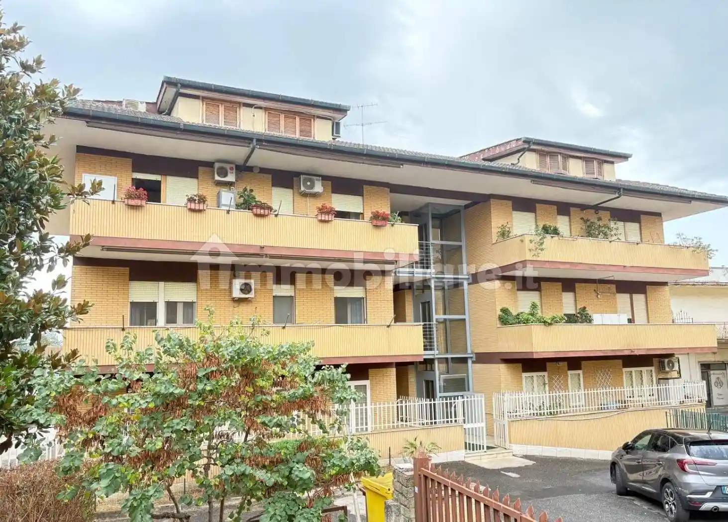 Appartamento in vendita a Guidonia Montecelio
