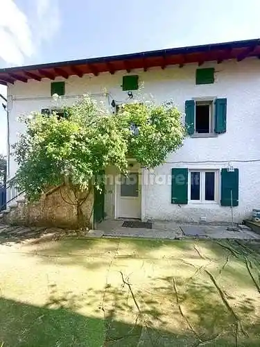 Casa indipendente in vendita a Fanano