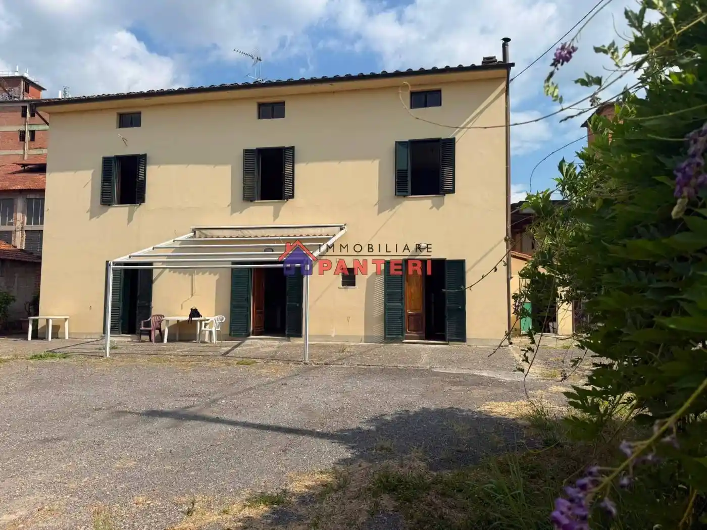 Rustico - Casale in vendita a Pescia