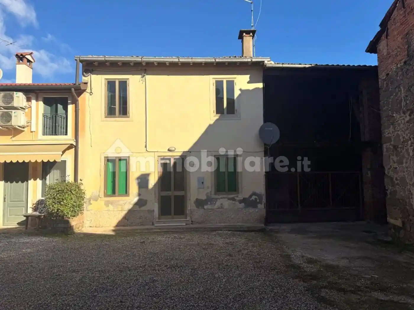 Rustico - Casale in vendita a Gambellara