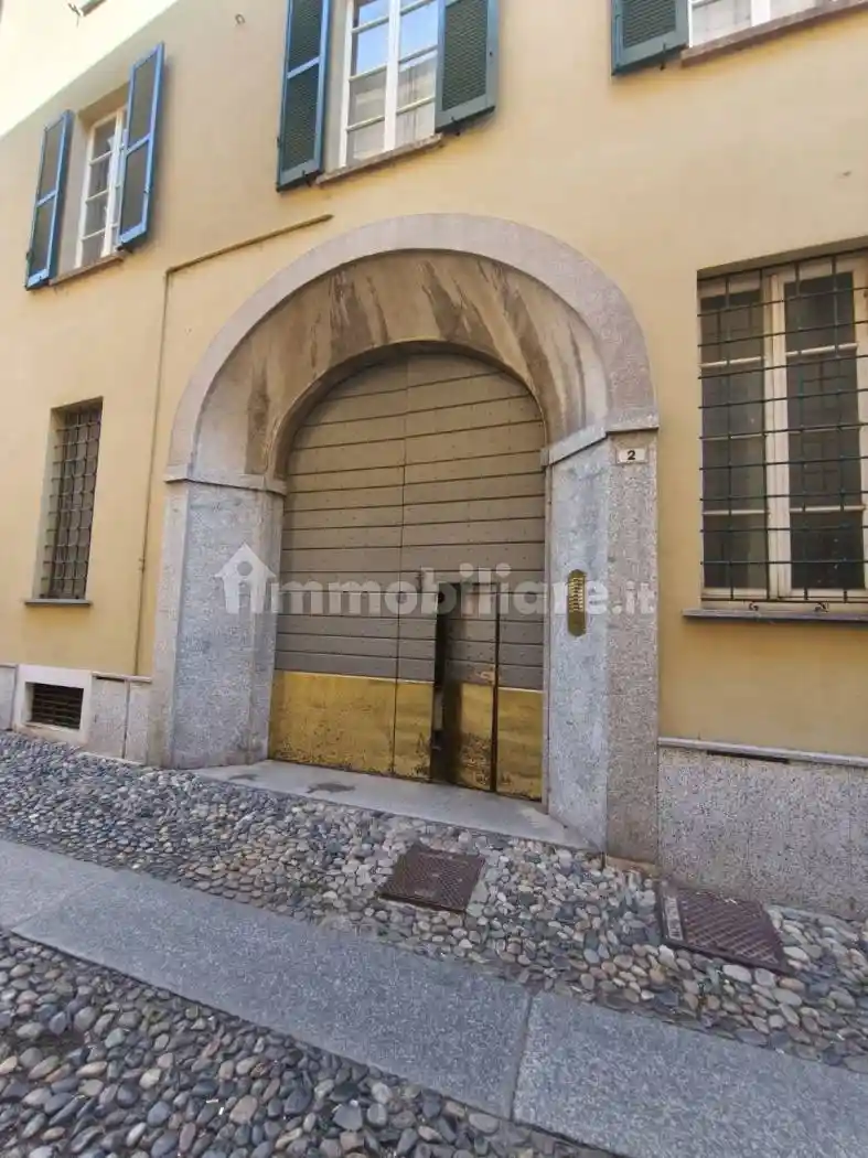Appartamento in affitto a Pavia