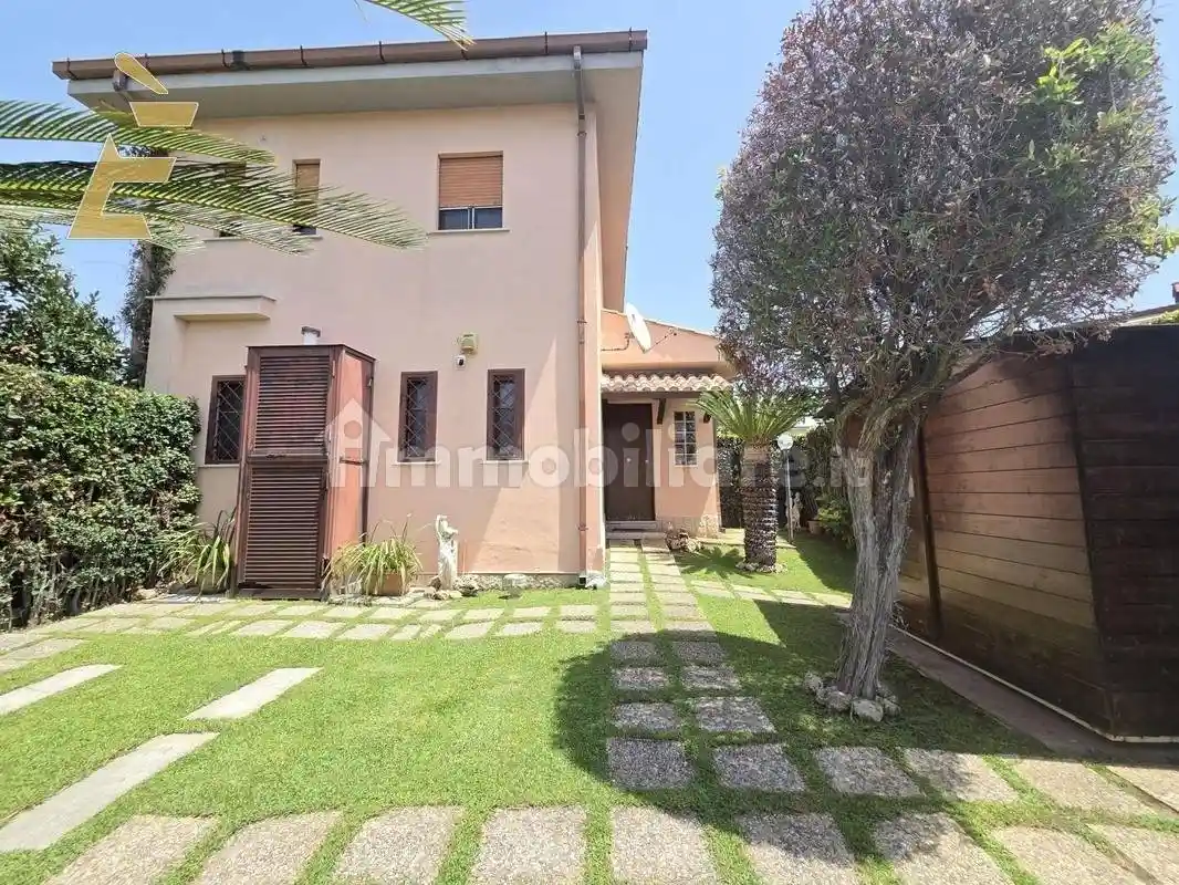 Appartamento in vendita a Ardea