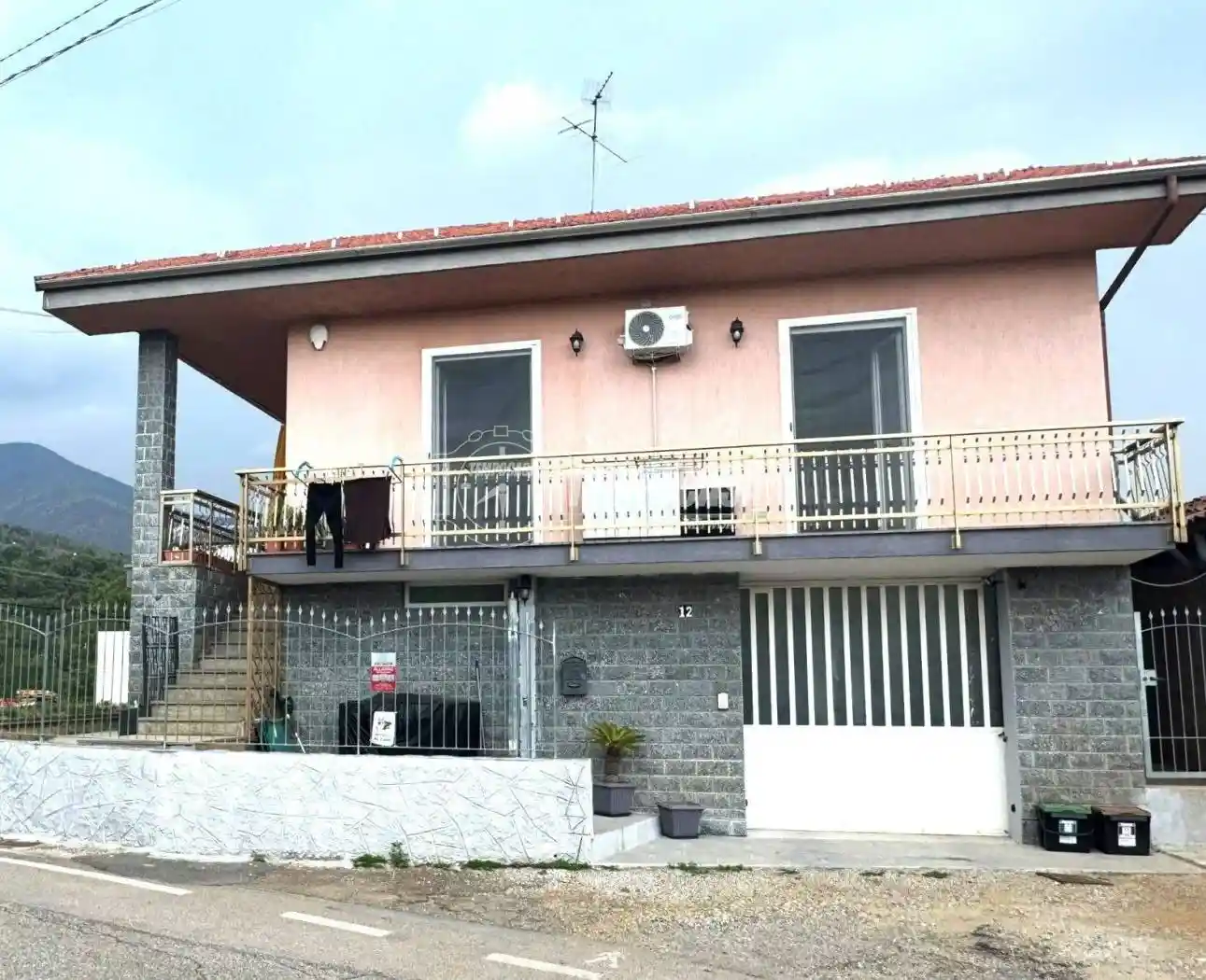 Villa in vendita a La Cassa