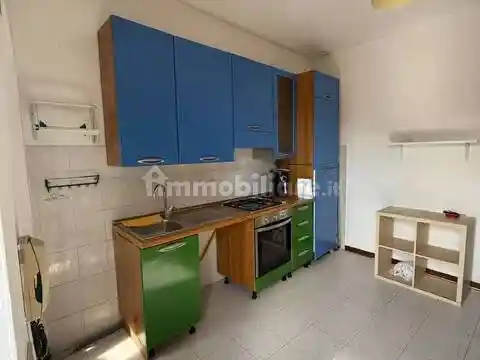 Appartamento in affitto a Sarzana