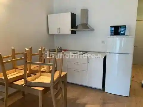 Appartamento in affitto a Carrara