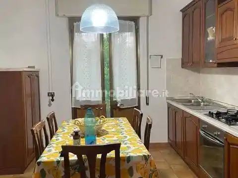 Villa in affitto a Massa