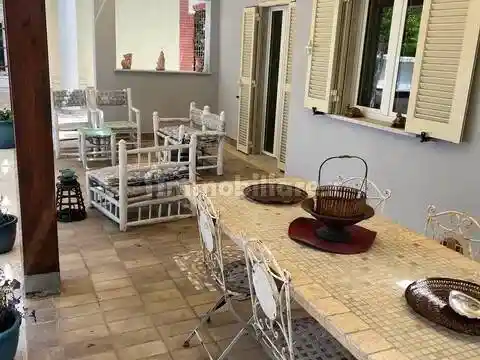 Villa in vendita a Massa