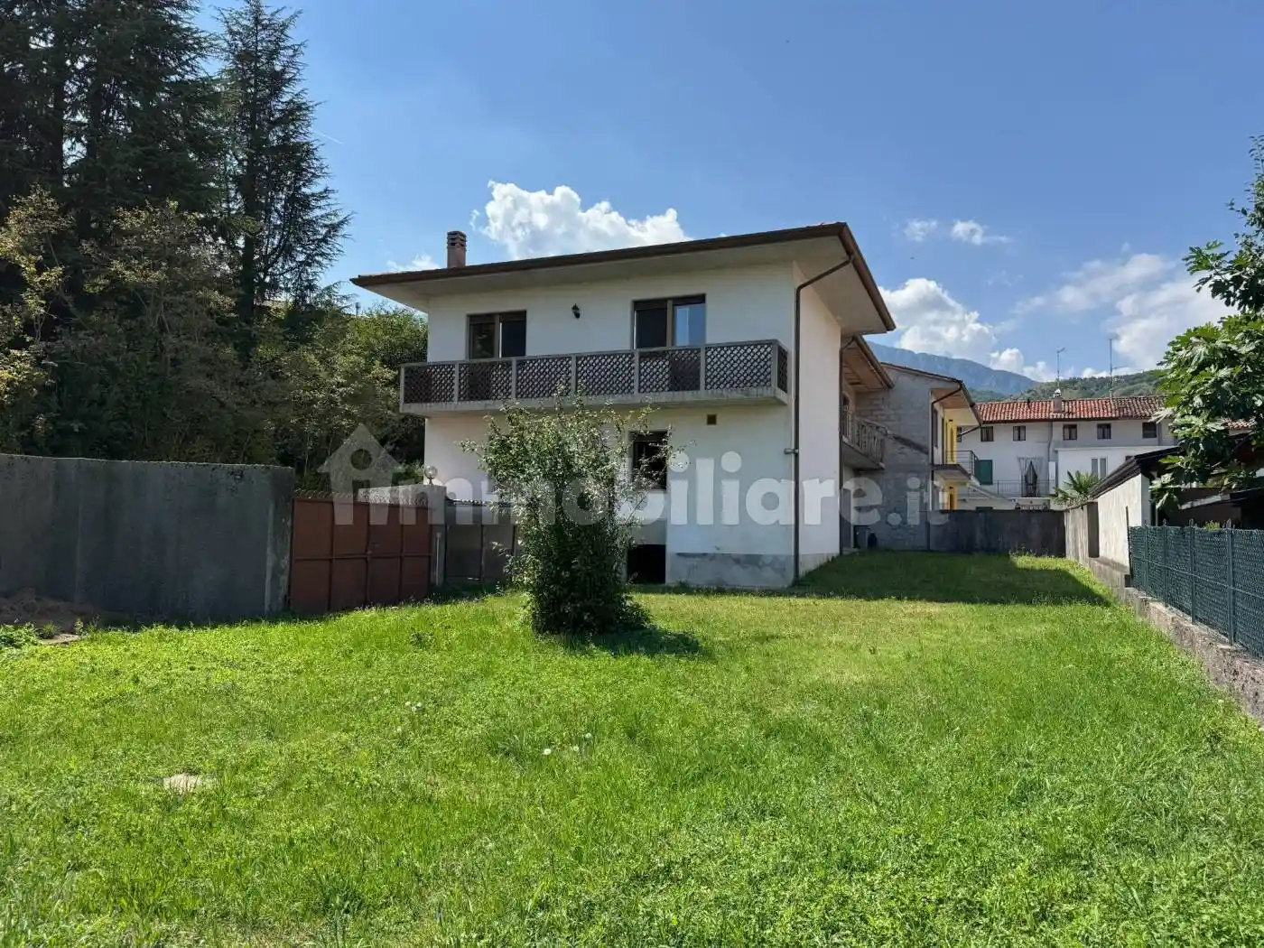 Villa in vendita a Aviano