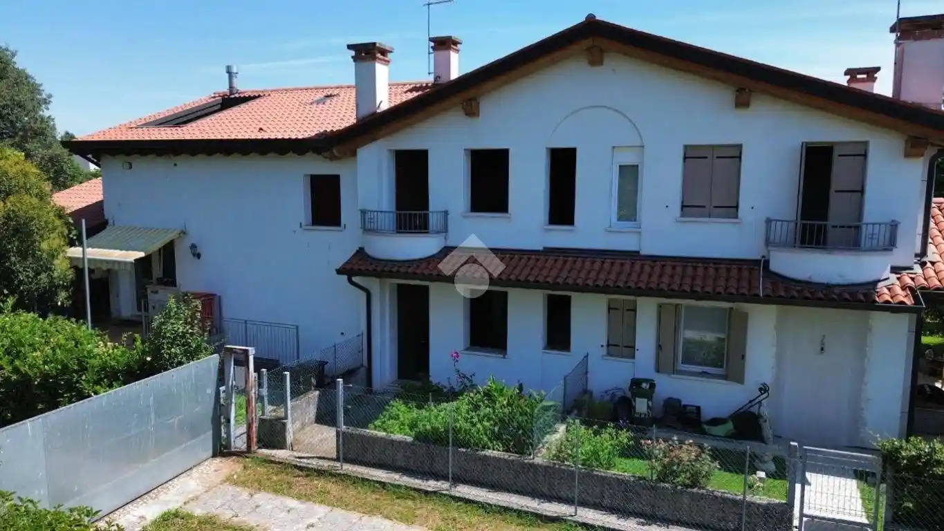 Villetta a schiera in vendita a Rossano Veneto
