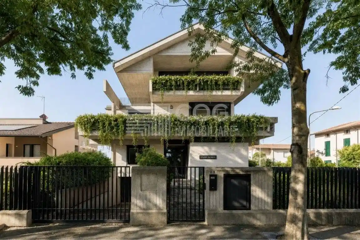Villa in vendita a Solarolo